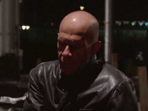 Monk: Mr. Monk Bumps His Head | Season 4 | Episode 11