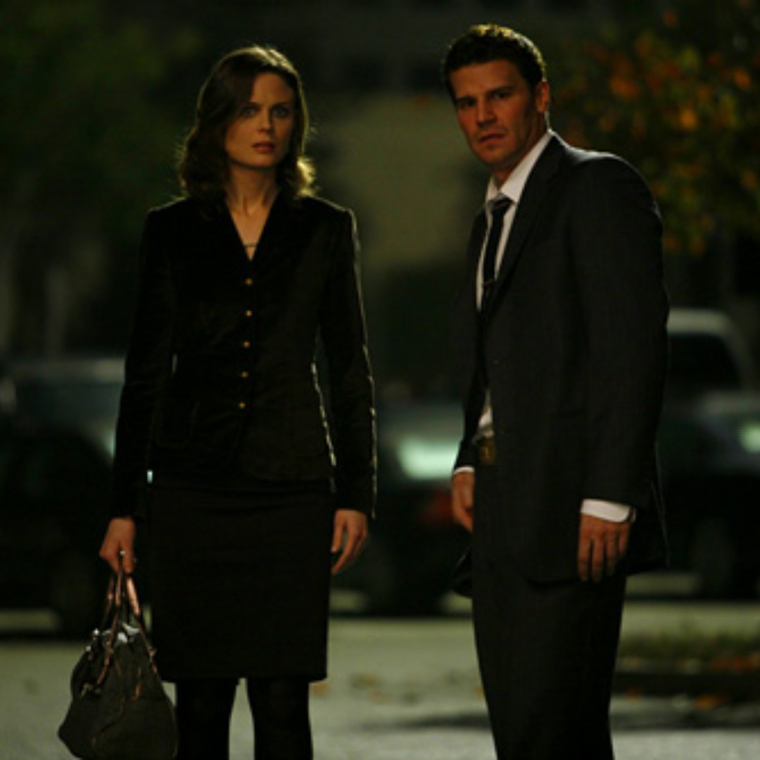 Bones: The Bodies in the Book | Season 2 | Episode 15