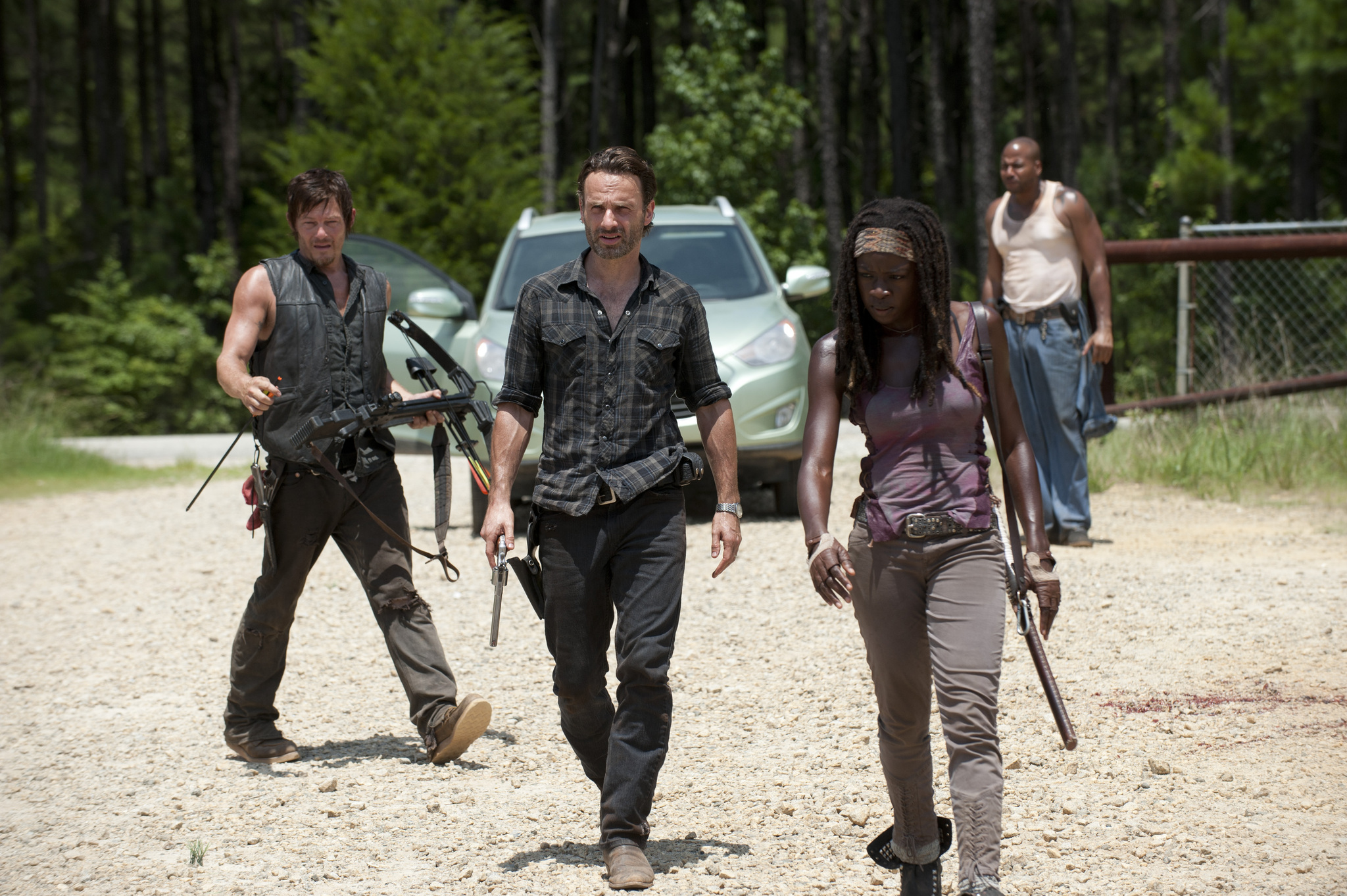 The Walking Dead: When the Dead Come Knocking | Season 3 | Episode 7