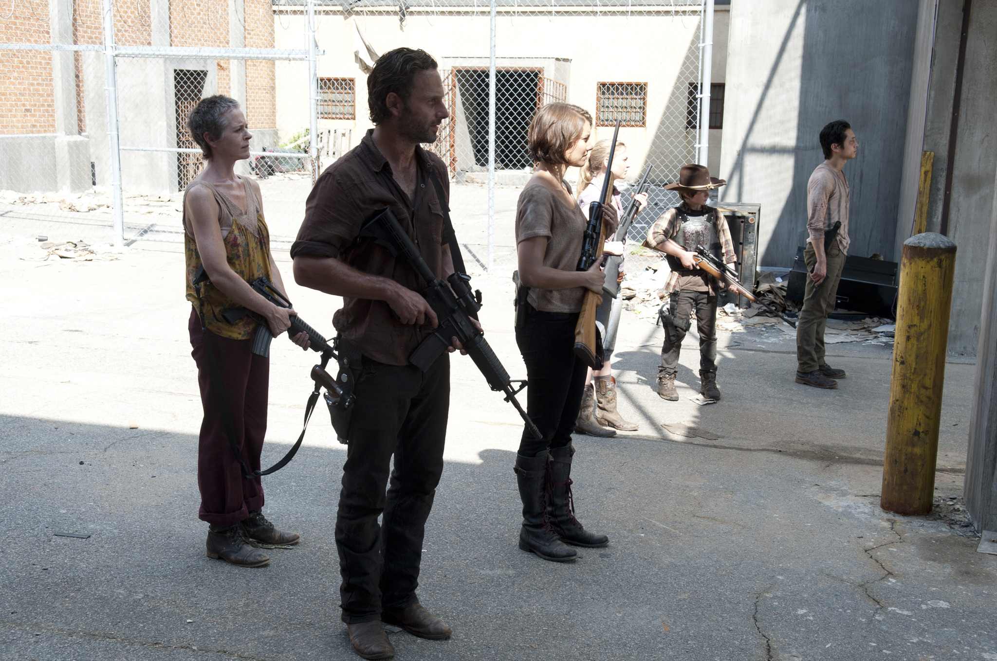 The Walking Dead: I Ain't a Judas | Season 3 | Episode 11