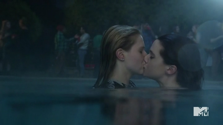 Faking It: The Deep End | Season 2 | Episode 19