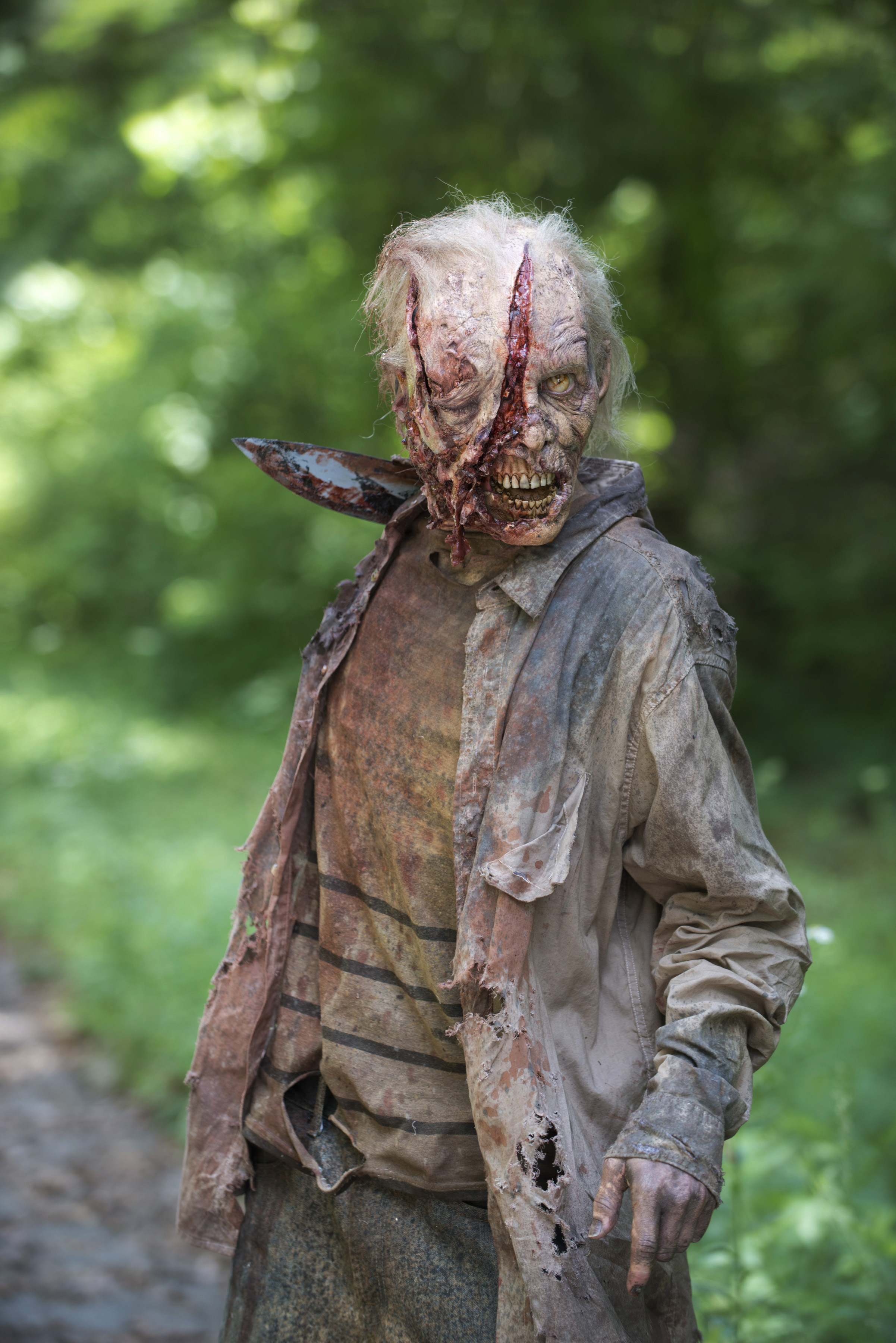 The Walking Dead: Thank You | Season 6 | Episode 3