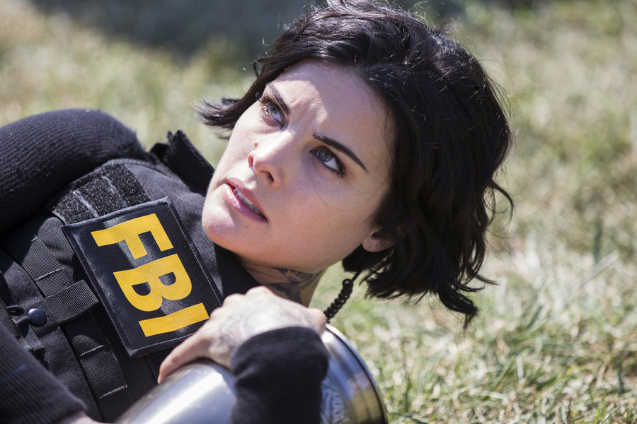 Blindspot: Split the Law | Season 1 | Episode 5