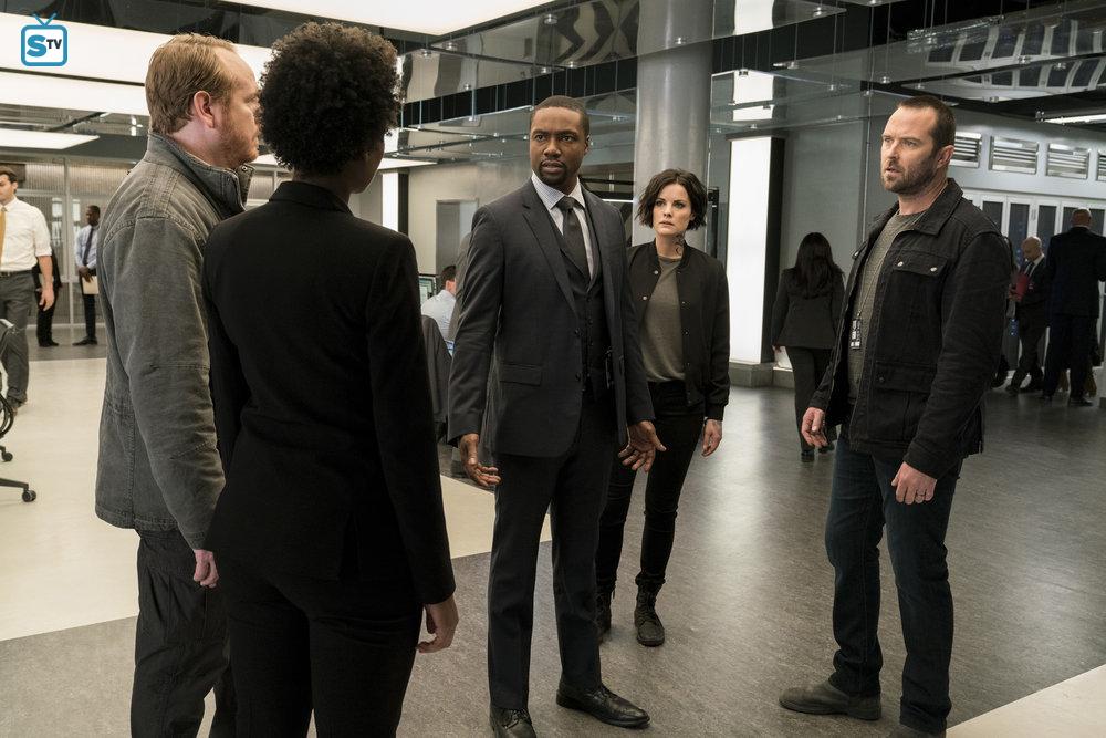 Blindspot: Two Legendary Chums | Season 3 | Episode 12