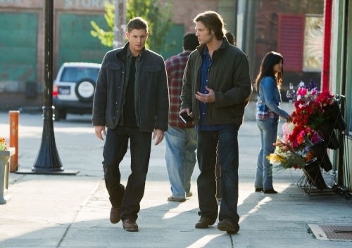 Supernatural: Clap Your Hands If You Believe | Season 6 | Episode 9
