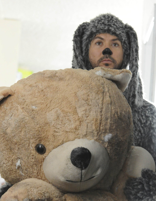 Wilfred: Acceptance | Season 1 | Episode 4