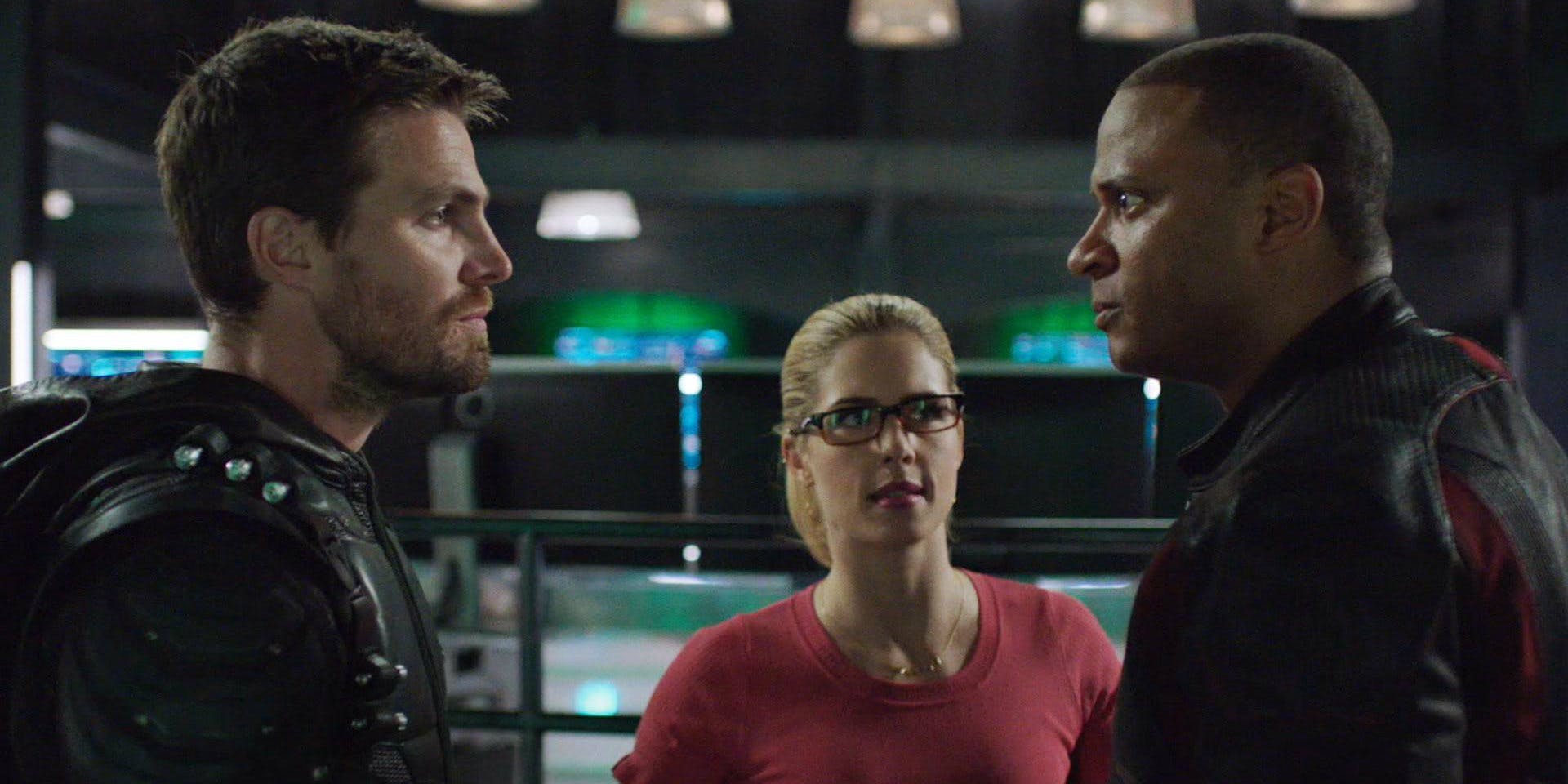 Arrow: Brothers in Arms | Season 6 | Episode 17