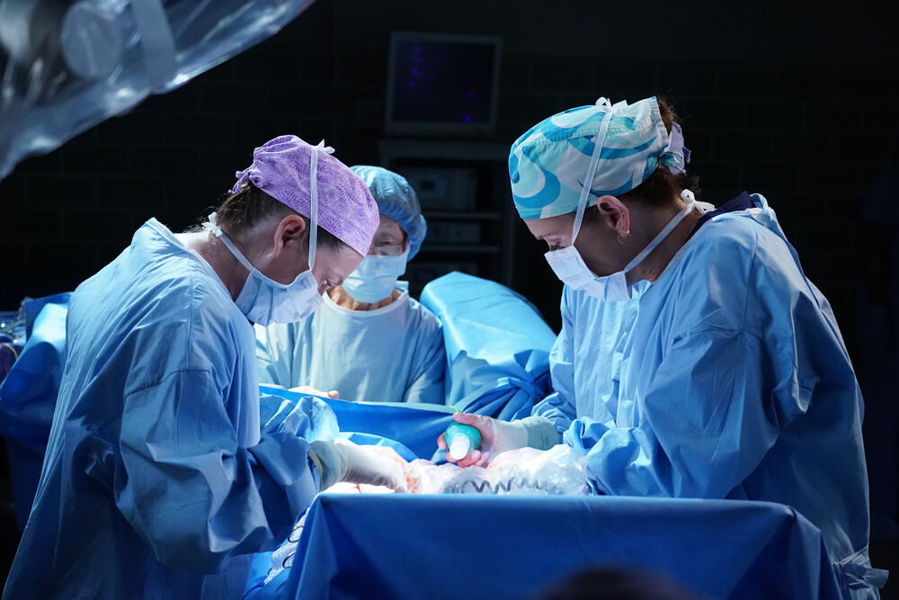 Grey's Anatomy: Die jungen Ärzte: Hotter Than Hell | Season 18 | Episode 3