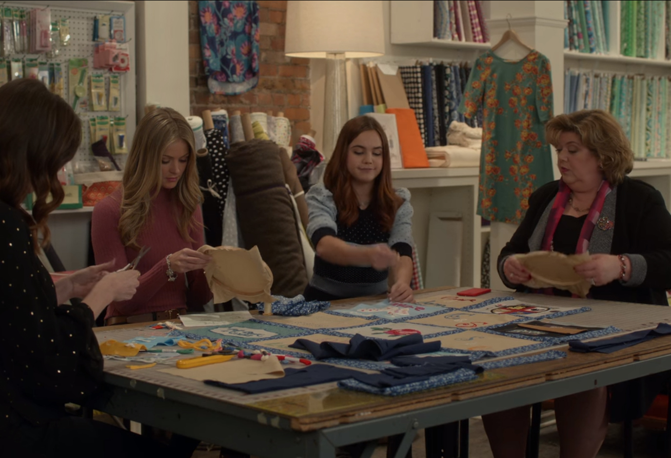 Good Witch: How to Make a Middleton Quilt | Season 4 | Episode 9