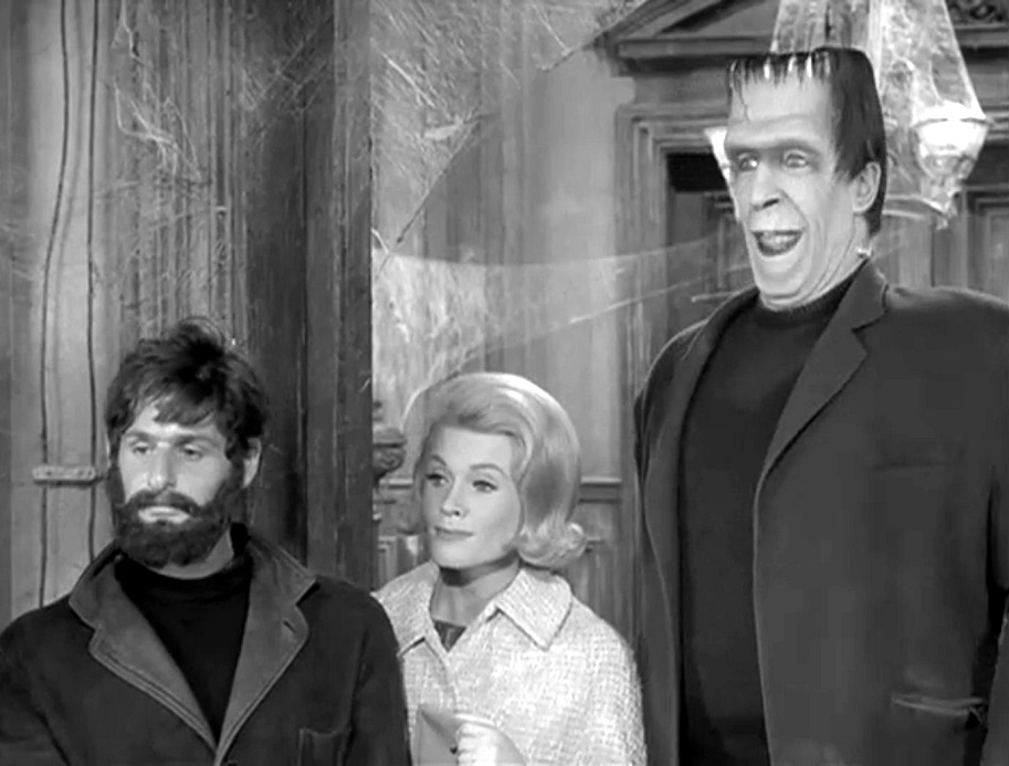 Die Munsters: Far Out Munsters | Season 1 | Episode 26