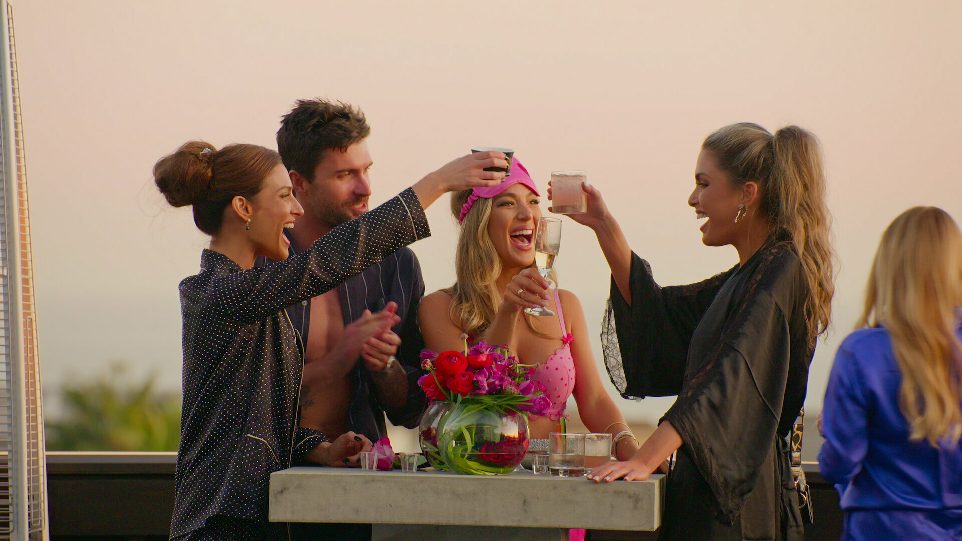 Selling the OC: Closing the Deal | Season 2 | Episode 8