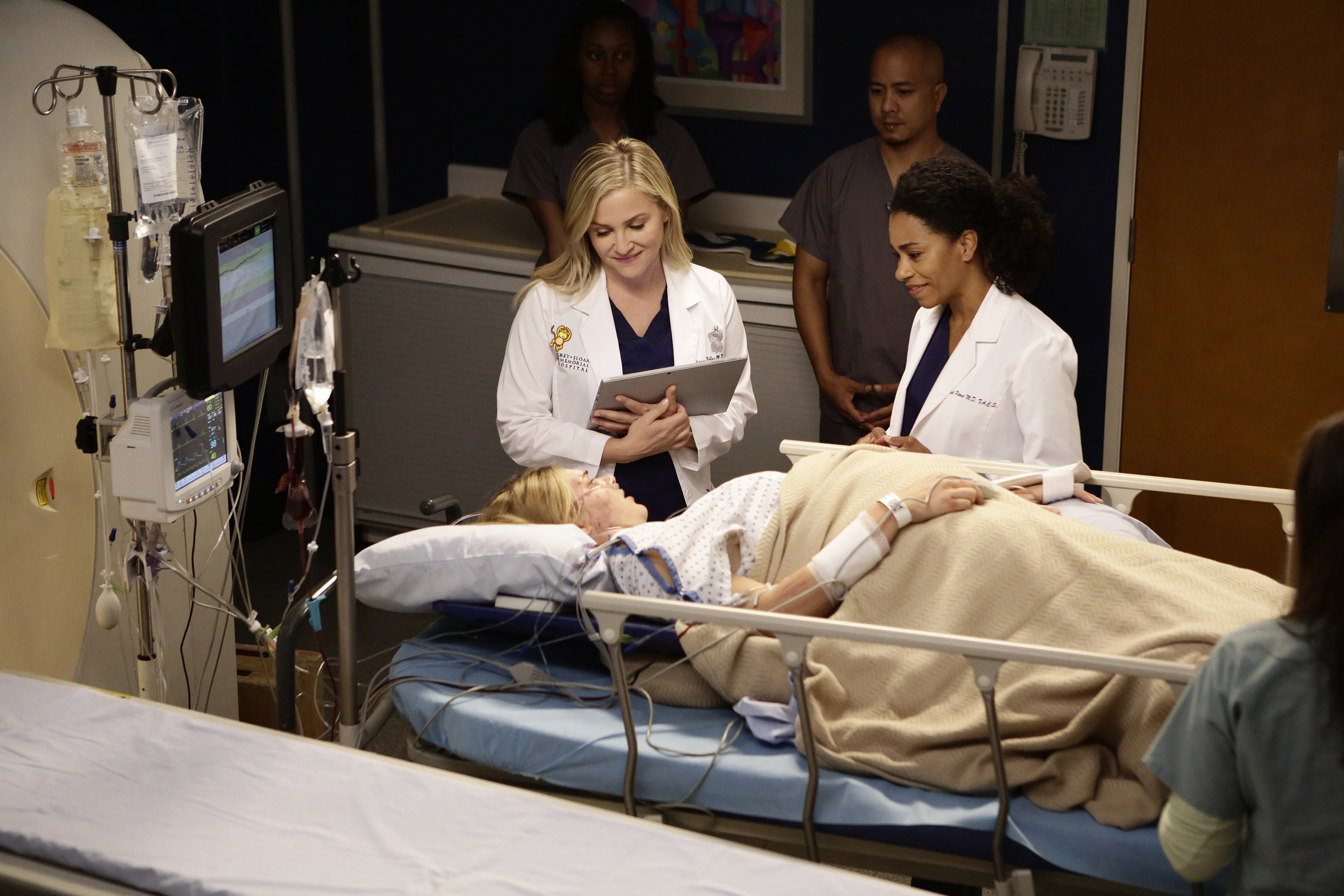 Grey's Anatomy: Jukebox Hero | Season 13 | Episode 11