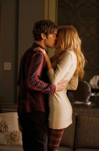 Gossip Girl: The Hurt Locket | Season 3 | Episode 13