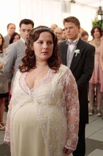 Gossip Girl: The Unblairable Lightness of Being | Season 3 | Episode 18