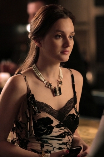 Gossip Girl: Empire of the Son | Season 4 | Episode 17