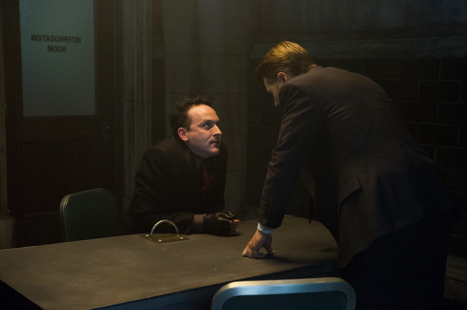Gotham: Legend of the Dark Knight: Pena Dura | Season 5 | Episode 5