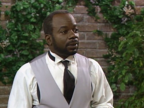 Le prince de Bel-Air: Geoffrey Cleans Up | Season 2 | Episode 16