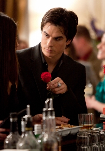 Vampire Diaries: Under Control | Season 1 | Episode 18