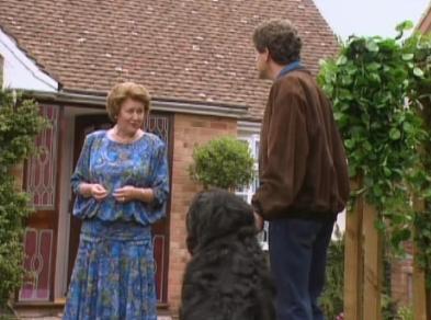 Keeping Up Appearances: Early Retirement | Season 3 | Episode 1