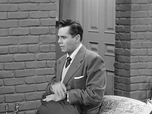 I Love Lucy: The Fur Coat | Season 1 | Episode 9