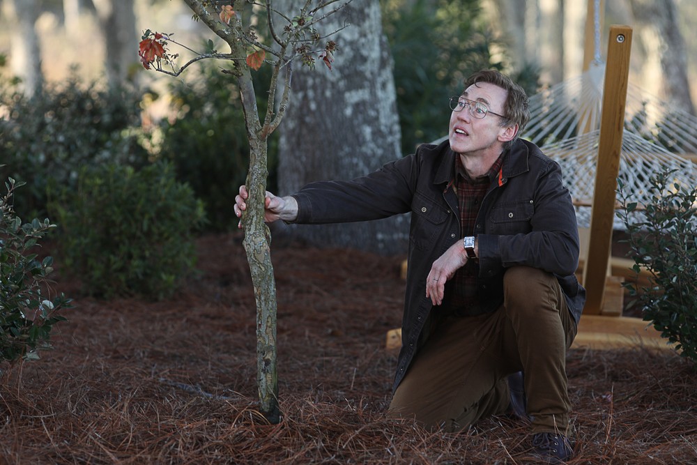 Swamp Thing: Worlds Apart | Season 1 | Episode 2
