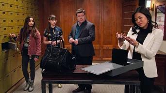 Le secret de Nick: The Bank Job | Season 2 | Episode 1