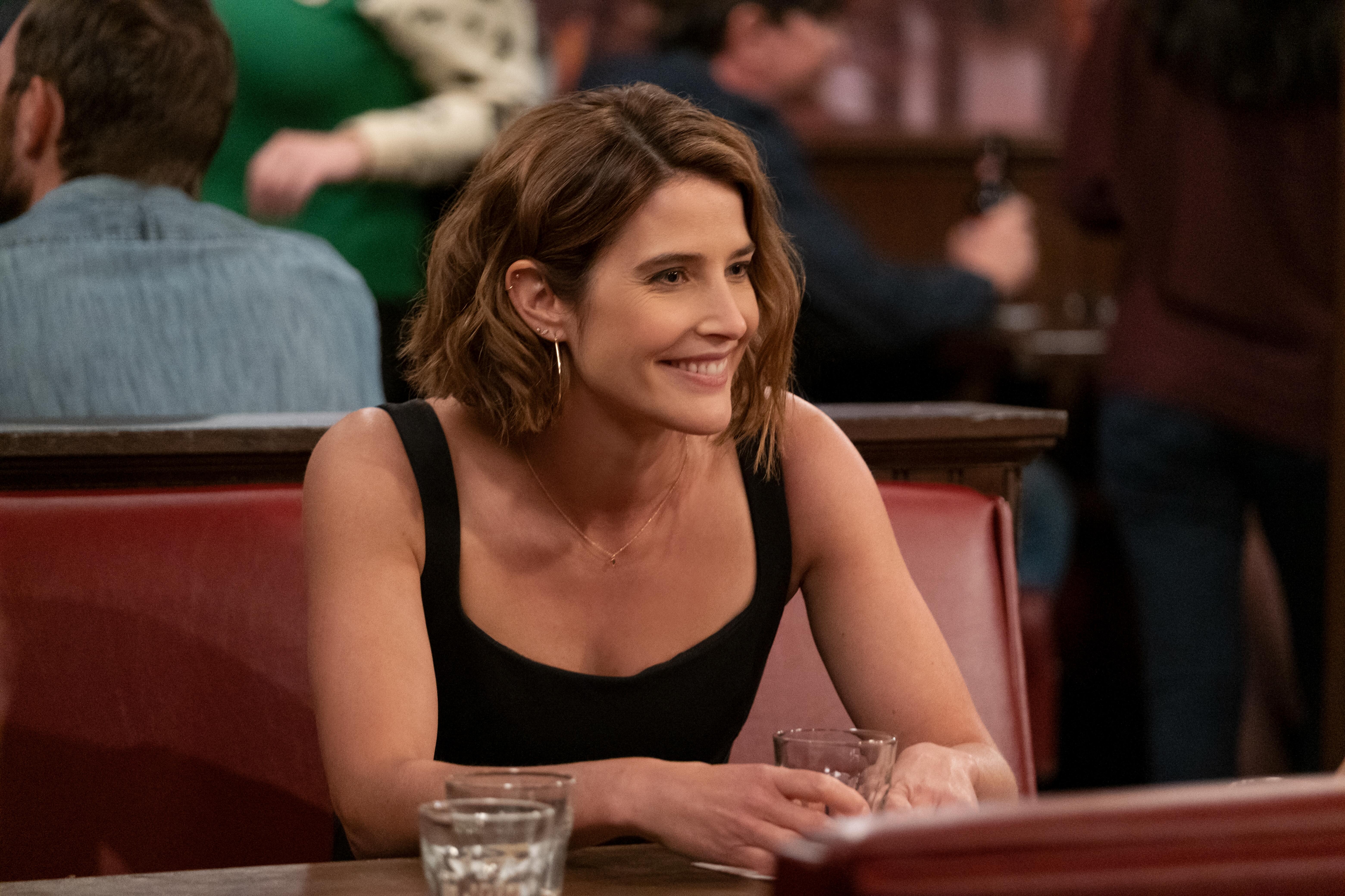 How I Met Your Father: Timing Is Everything | Season 1 | Episode 10