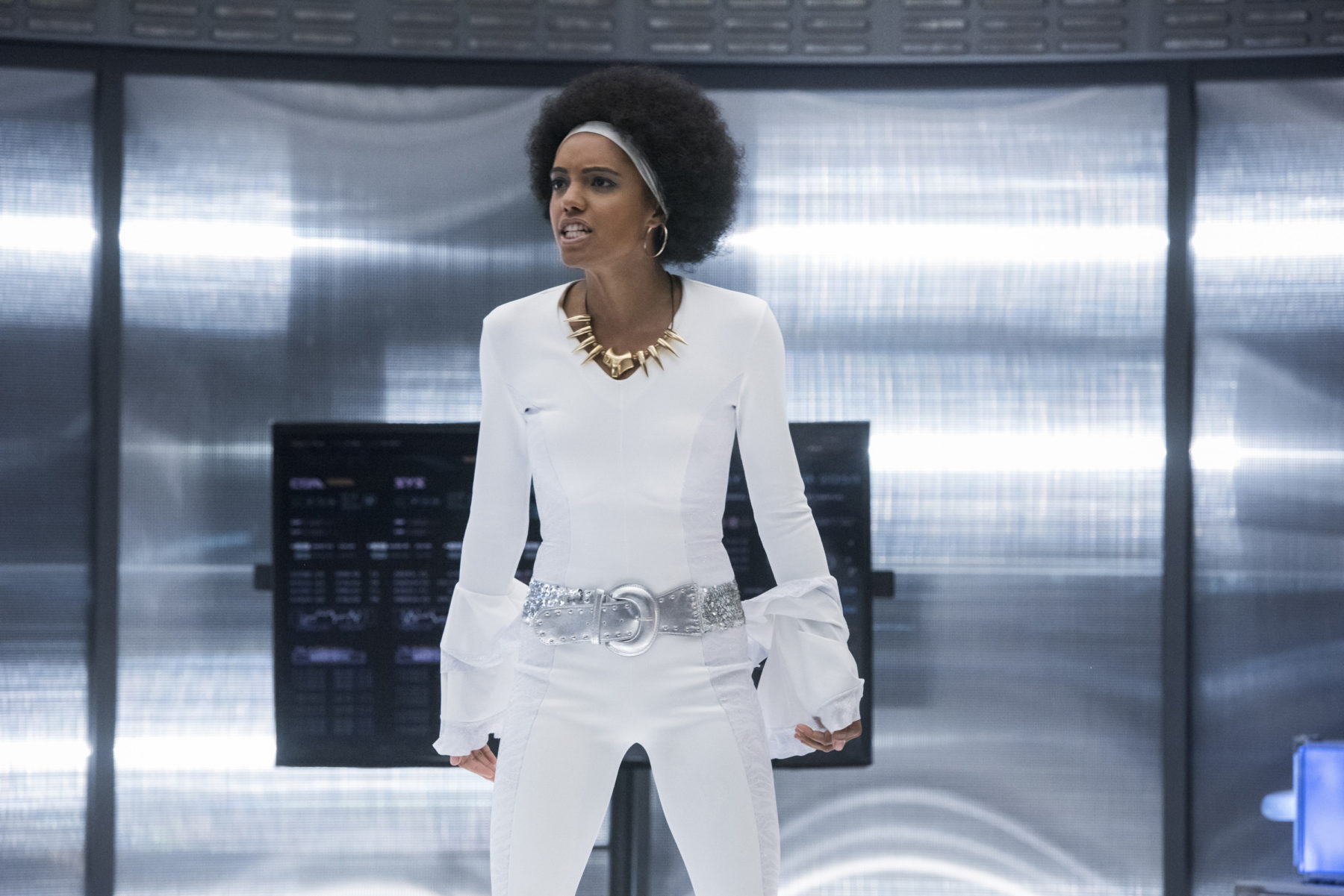 DC: Legends of Tomorrow: Dancing Queen | Season 4 | Episode 3