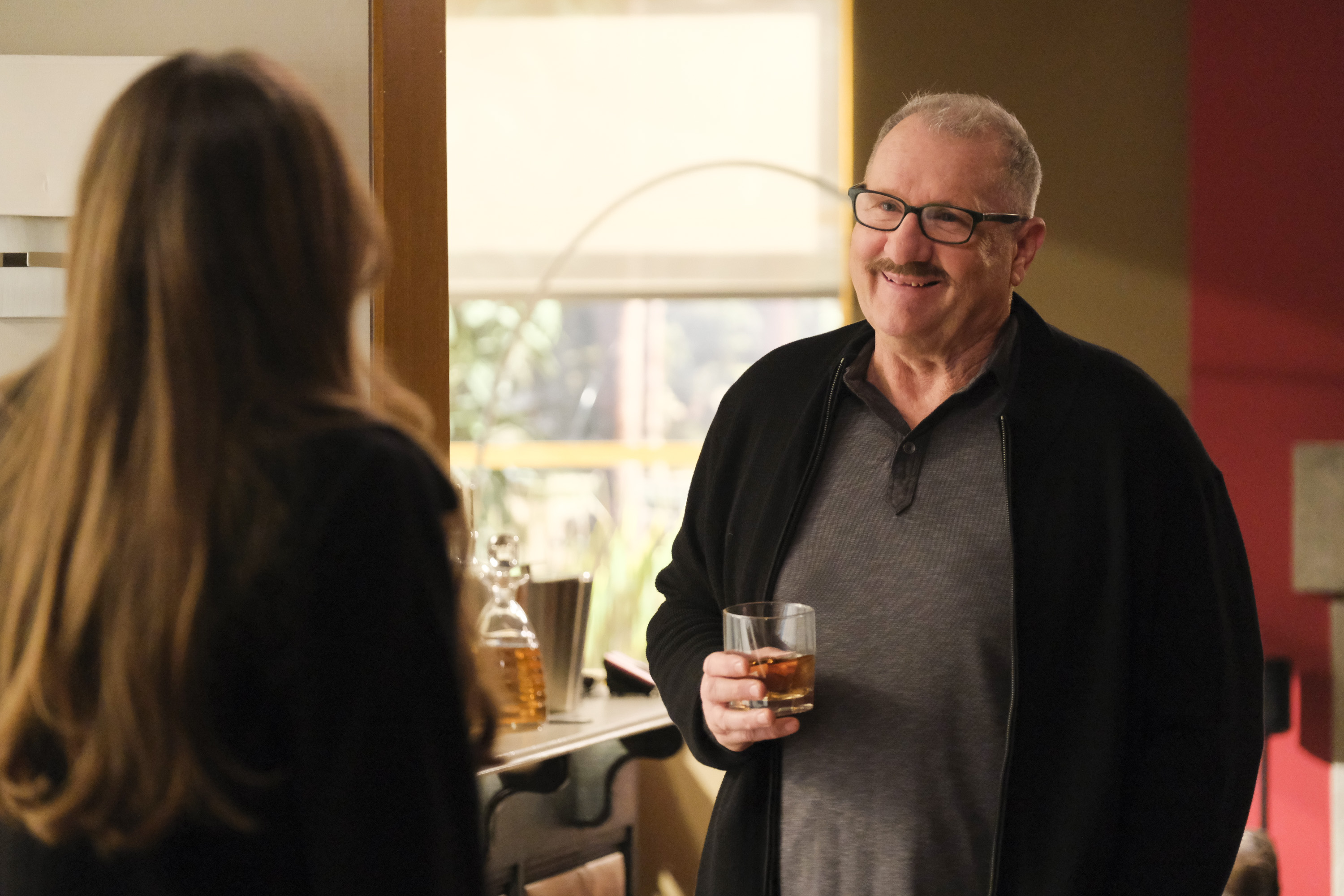 Modern Family: Yes-Woman | Season 10 | Episode 19