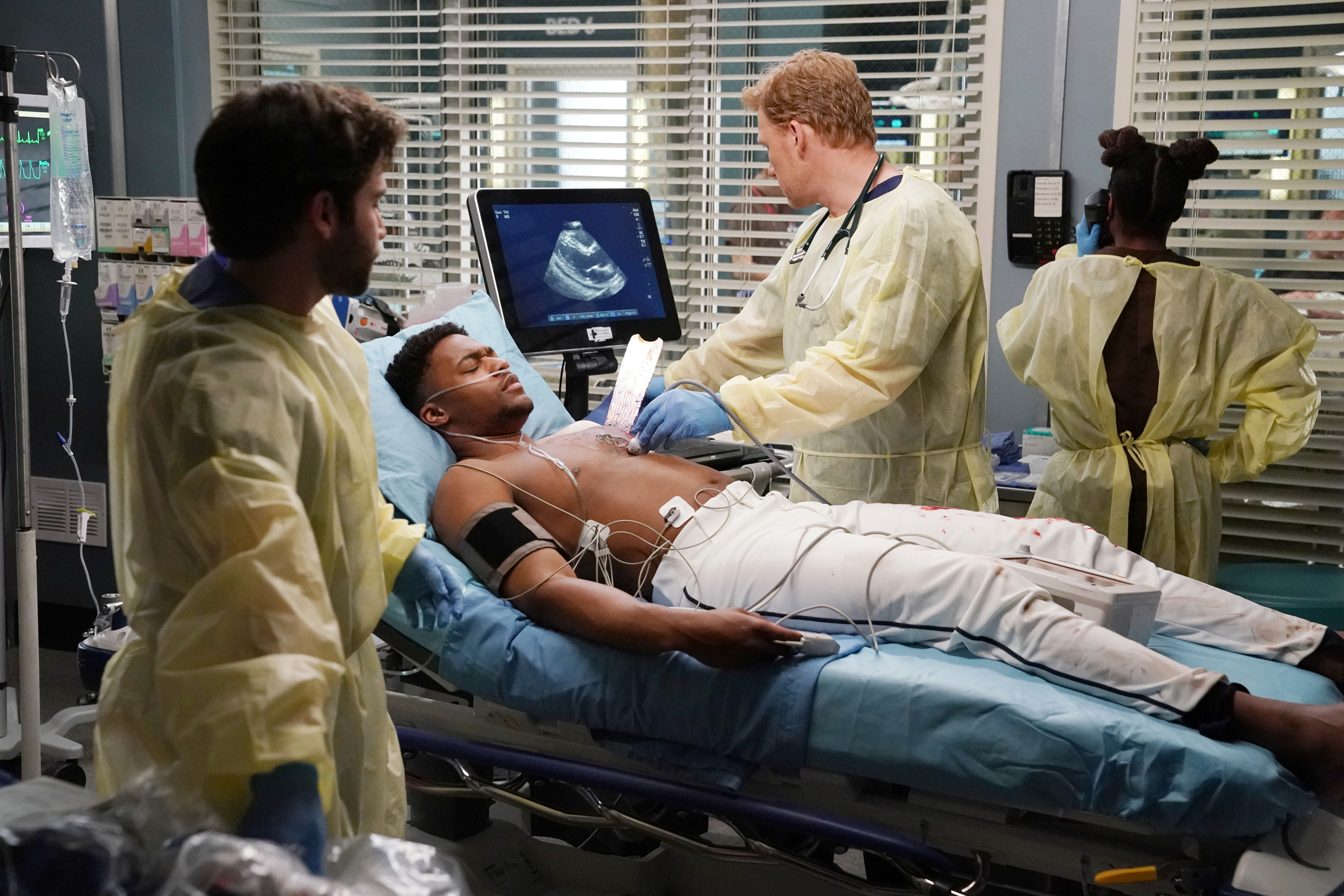 Grey's Anatomy: Put on a Happy Face | Season 16 | Episode 21