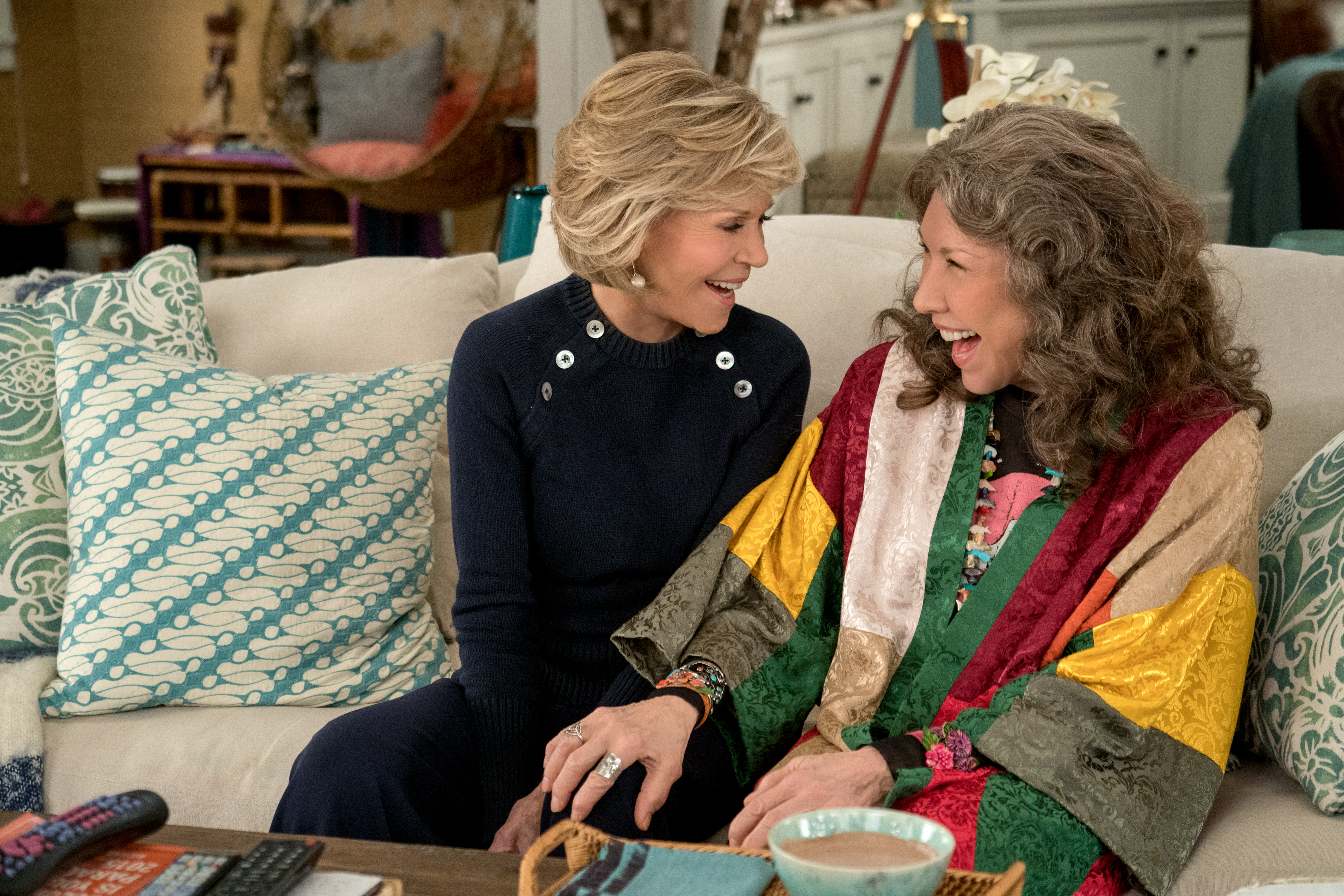 Grace et Frankie: The Aide | Season 5 | Episode 3