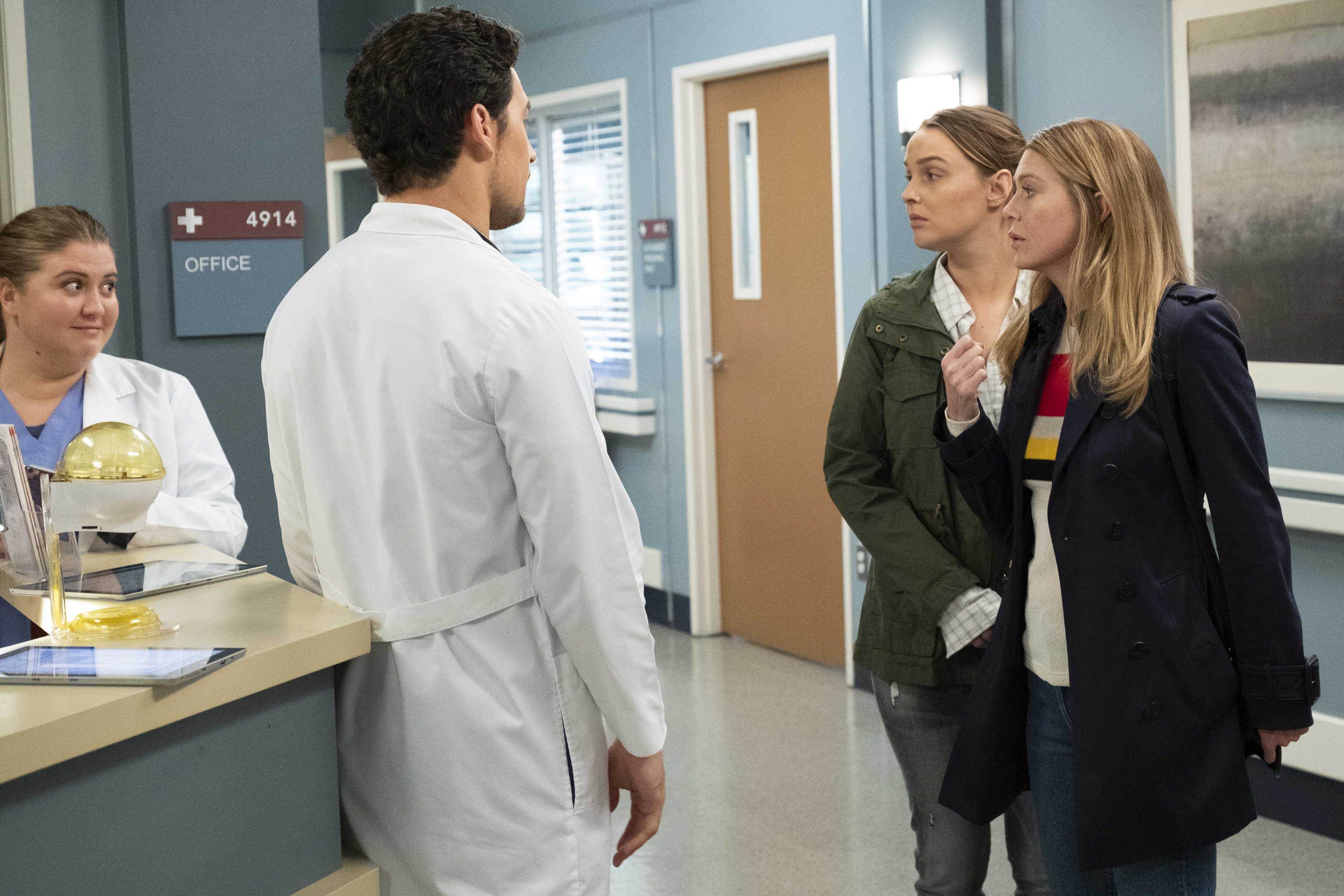 Grey's Anatomy: Drawn to the Blood | Season 15 | Episode 24