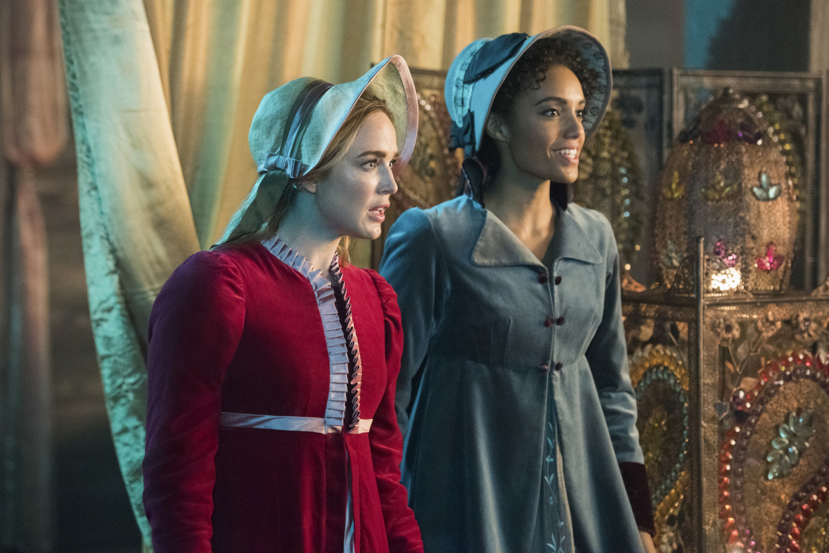 DC: Legends of Tomorrow: SÃ©ance and Sensibility | Season 4 | Episode 11