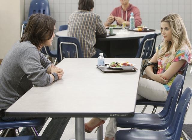Pretty Little Liars: Blind Dates | Season 2 | Episode 4
