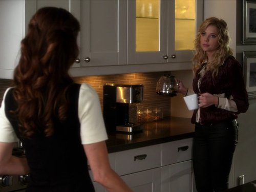 Pretty Little Liars: Father Knows Best | Season 2 | Episode 22