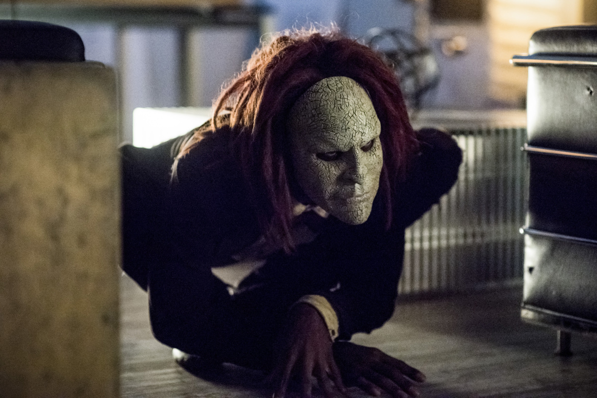 Flash: All Doll'd Up | Season 5 | Episode 5