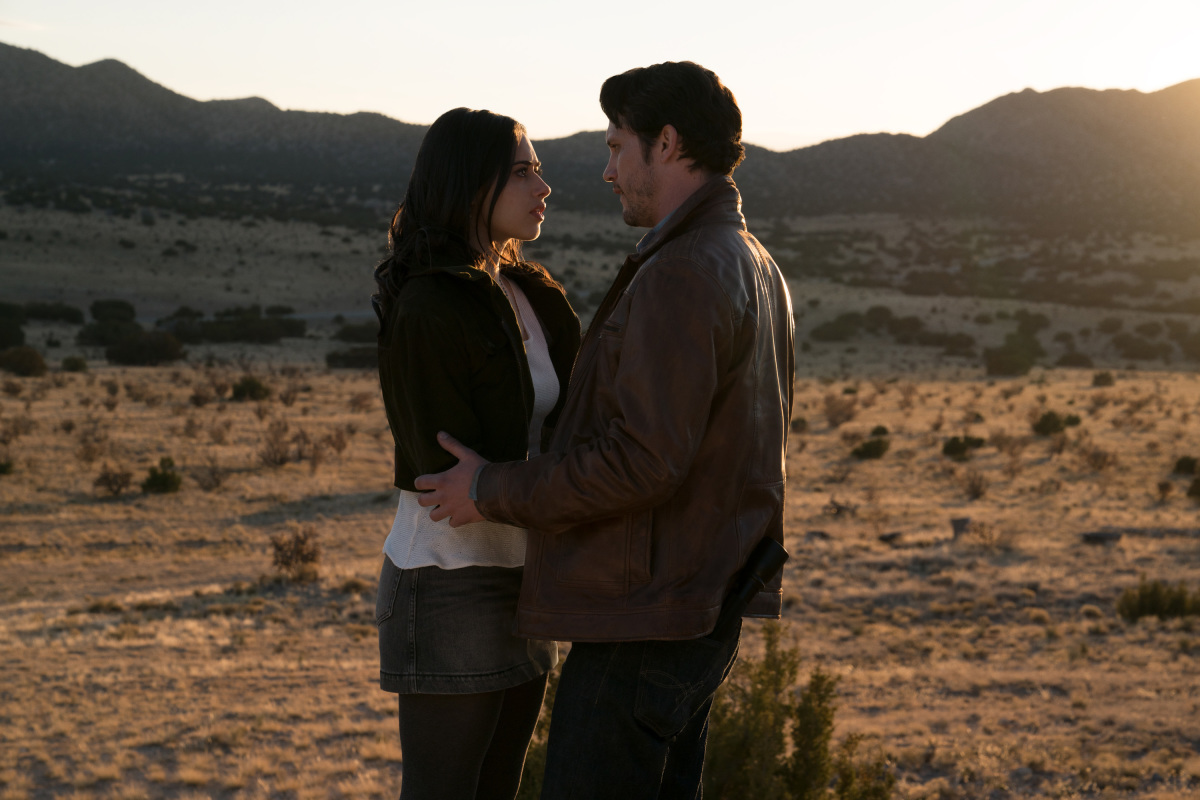 Roswell, New Mexico: Pilot | Season 1 | Episode 1