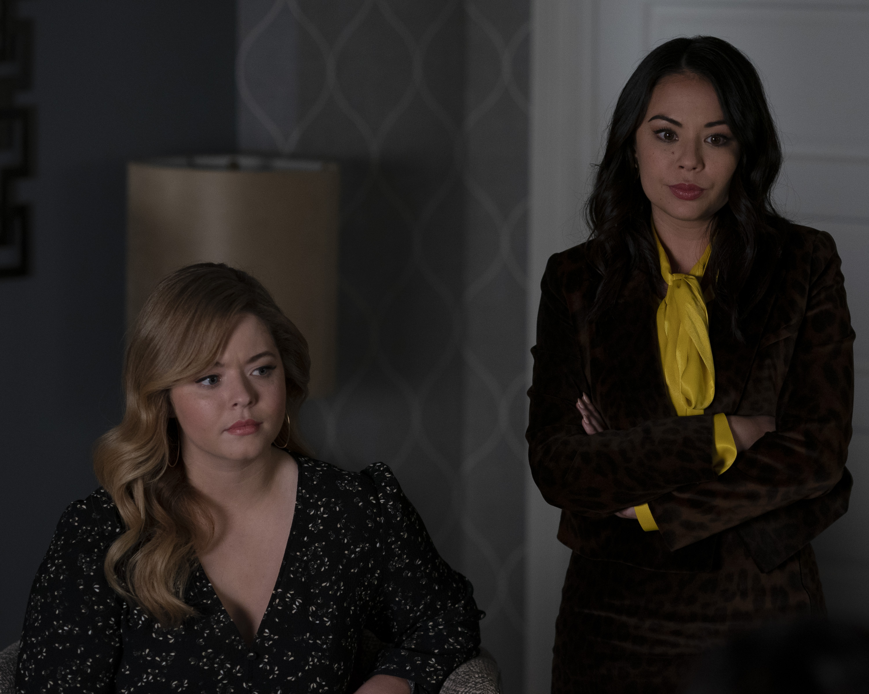 Pretty Little Liars: The Perfectionists: Hook, Line and Booker | Season 1 | Episode 8