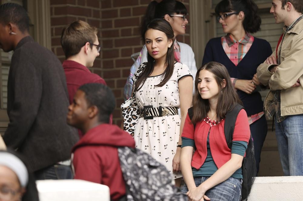 Pretty Little Liars: Thrown from the Ride | Season 5 | Episode 4