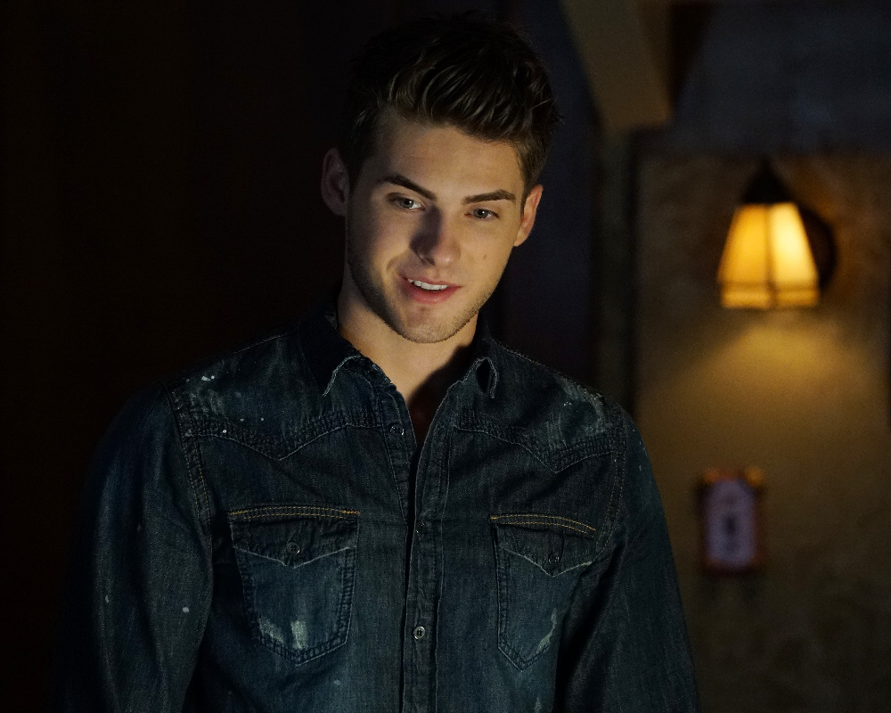 Pretty Little Liars: O Brother, Where Art Thou | Season 6 | Episode 7