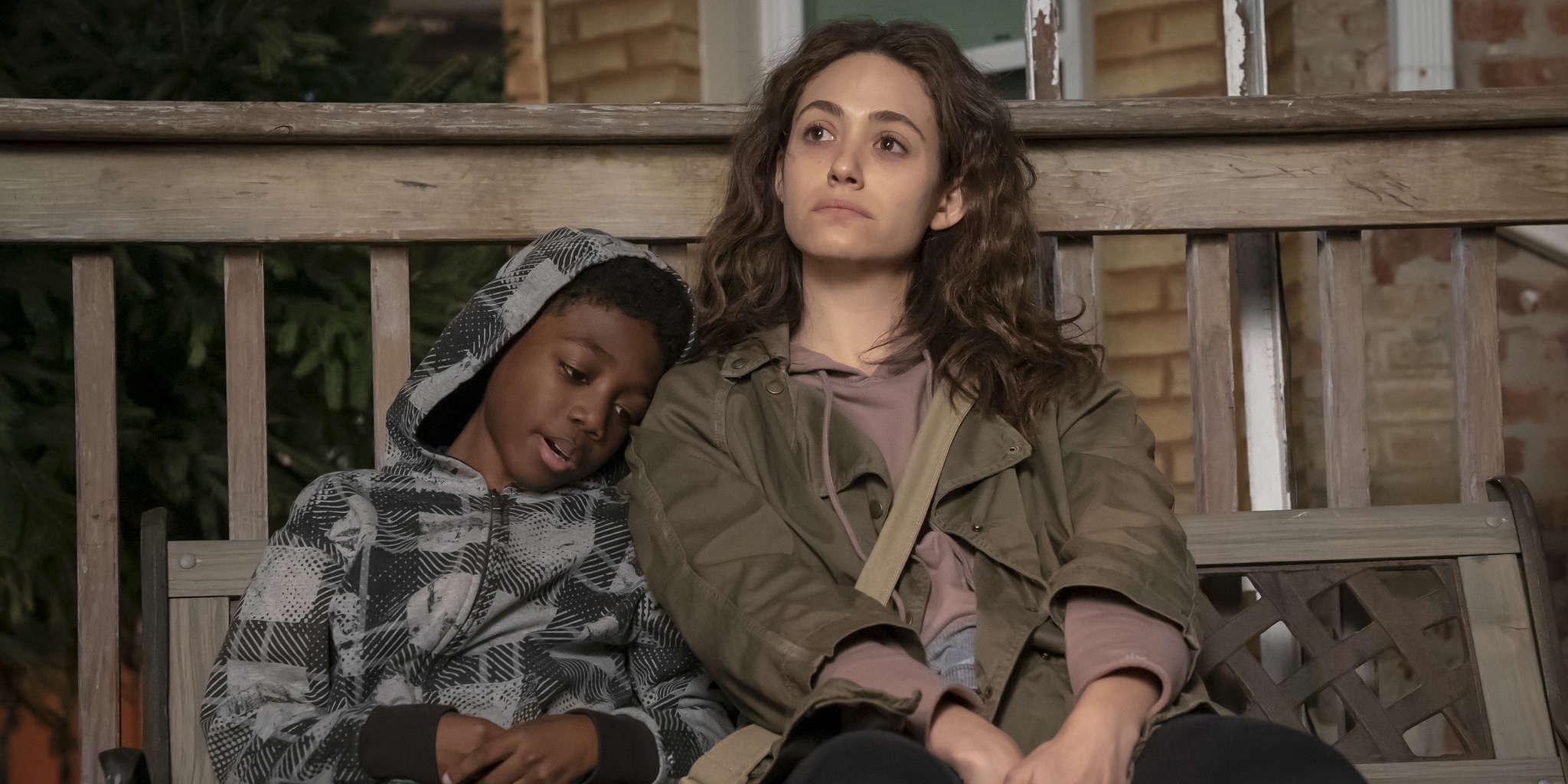 Shameless: BOOOOOOOOOOOONE! | Season 9 | Episode 9