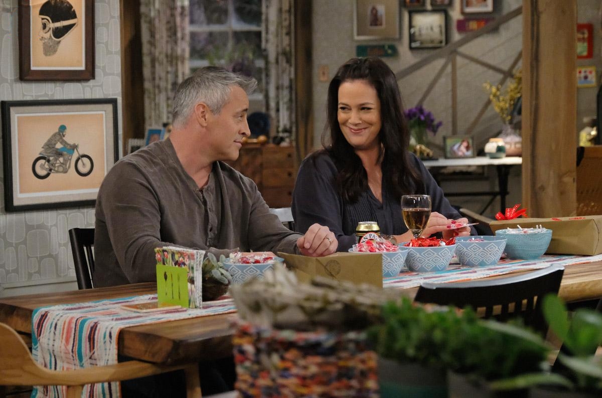 Papa a un plan: Adam's Turtle-y Awesome Valentine's Day | Season 2 | Episode 10