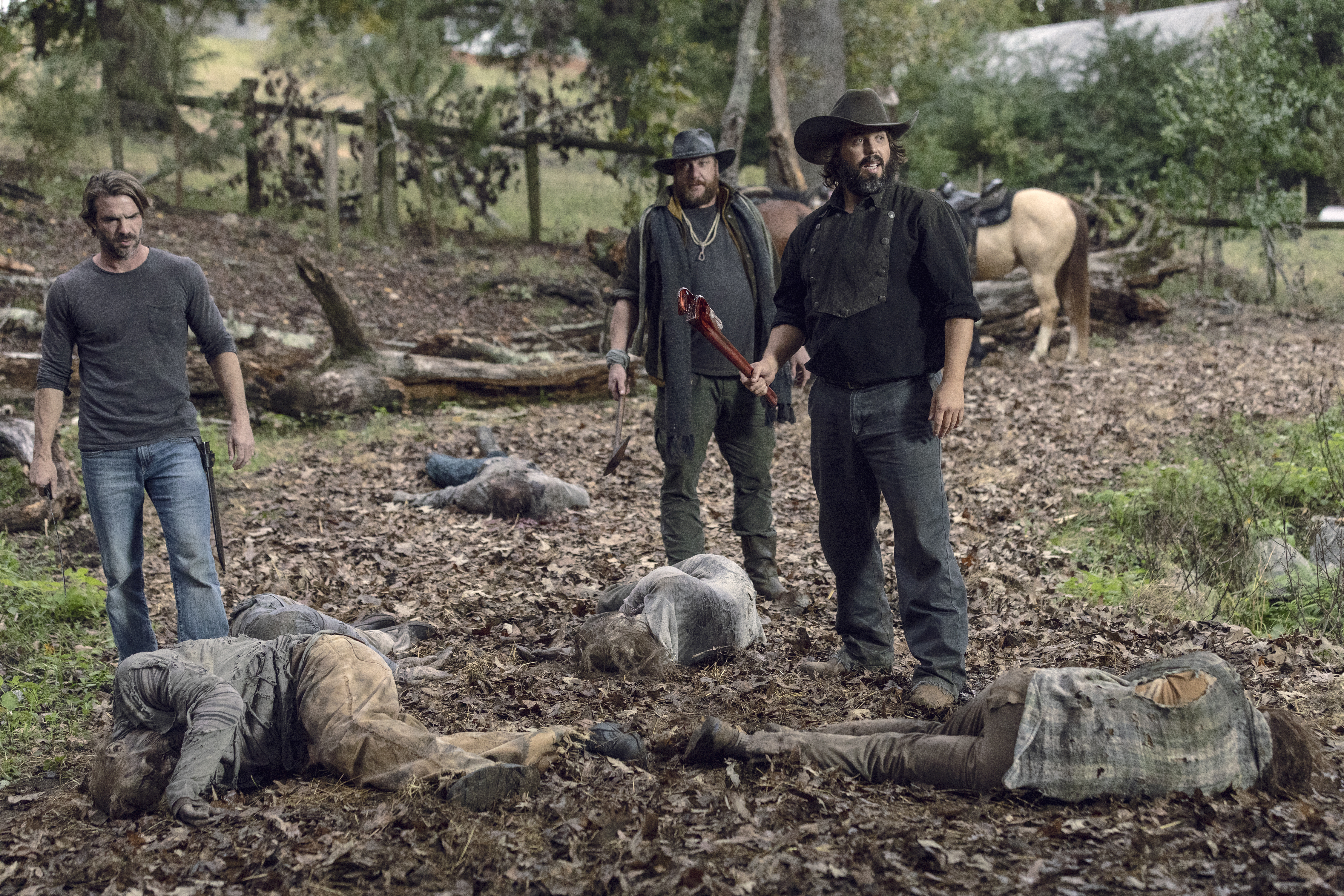 The Walking Dead: The Calm Before | Season 9 | Episode 15