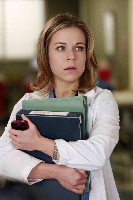 Grey's Anatomy: Love Turns You Upside Down | Season 9 | Episode 8