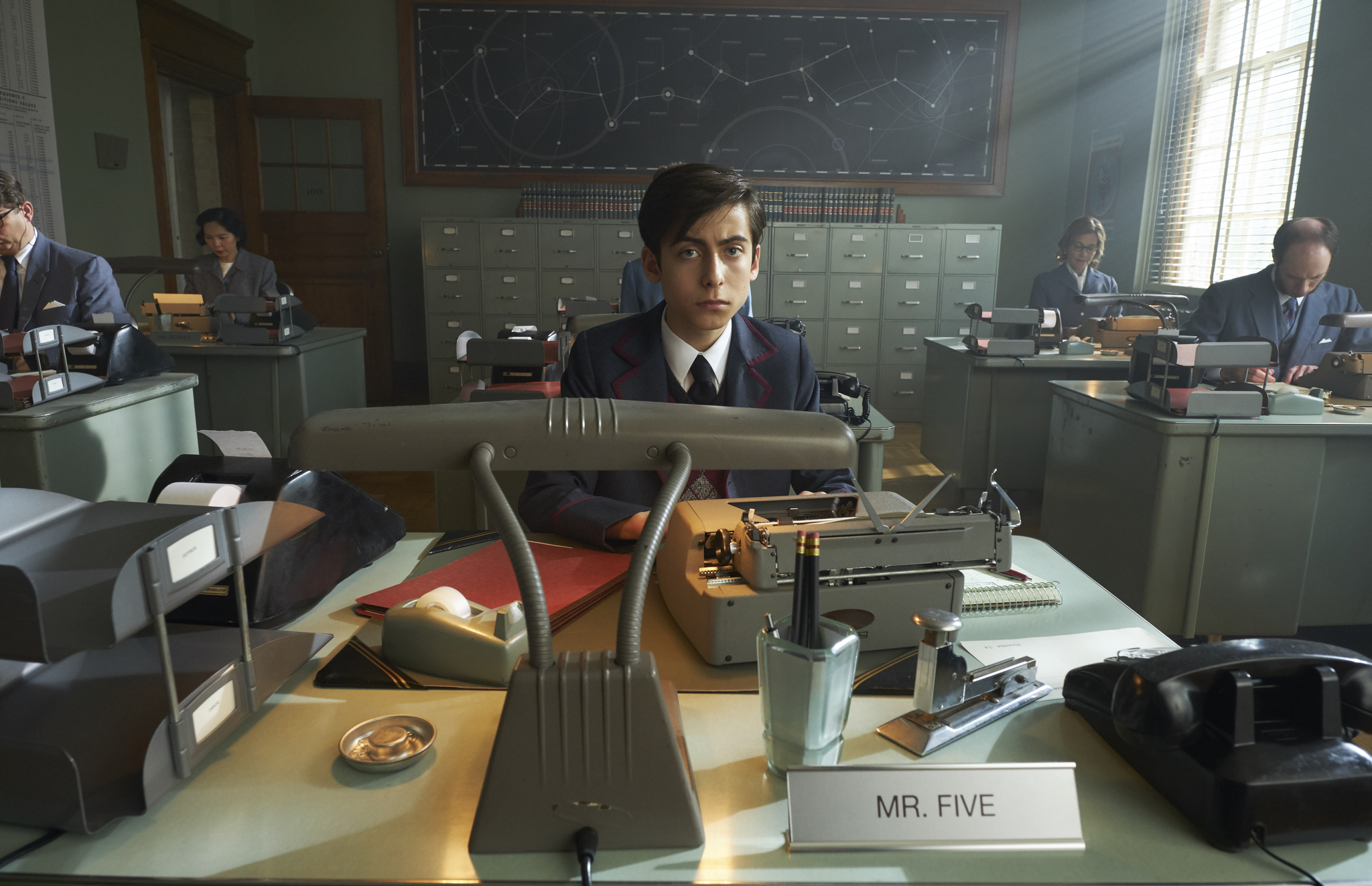 Umbrella Academy: The Day That Wasn't | Season 1 | Episode 6