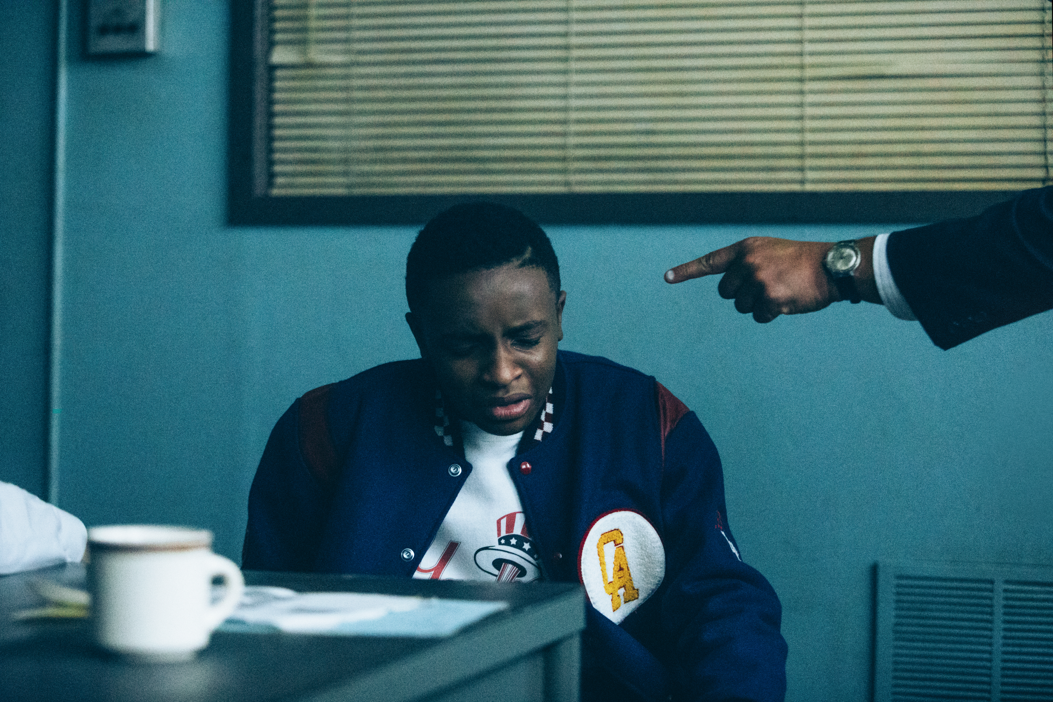 Dans leur regard: Part One | Season 1 | Episode 1