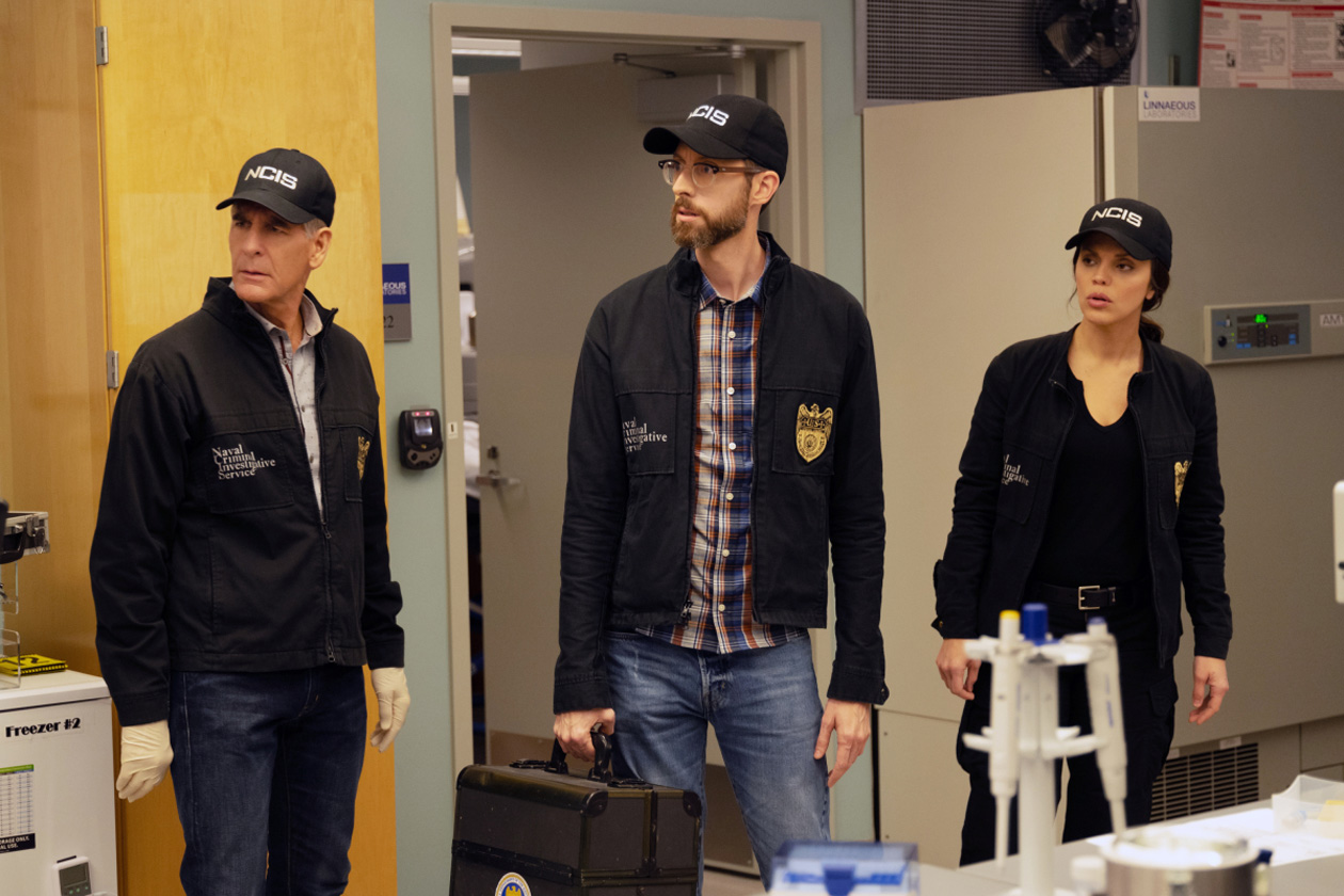 NCIS: Nouvelle-OrlÃ©ans: Desperate Navy Wives | Season 5 | Episode 12