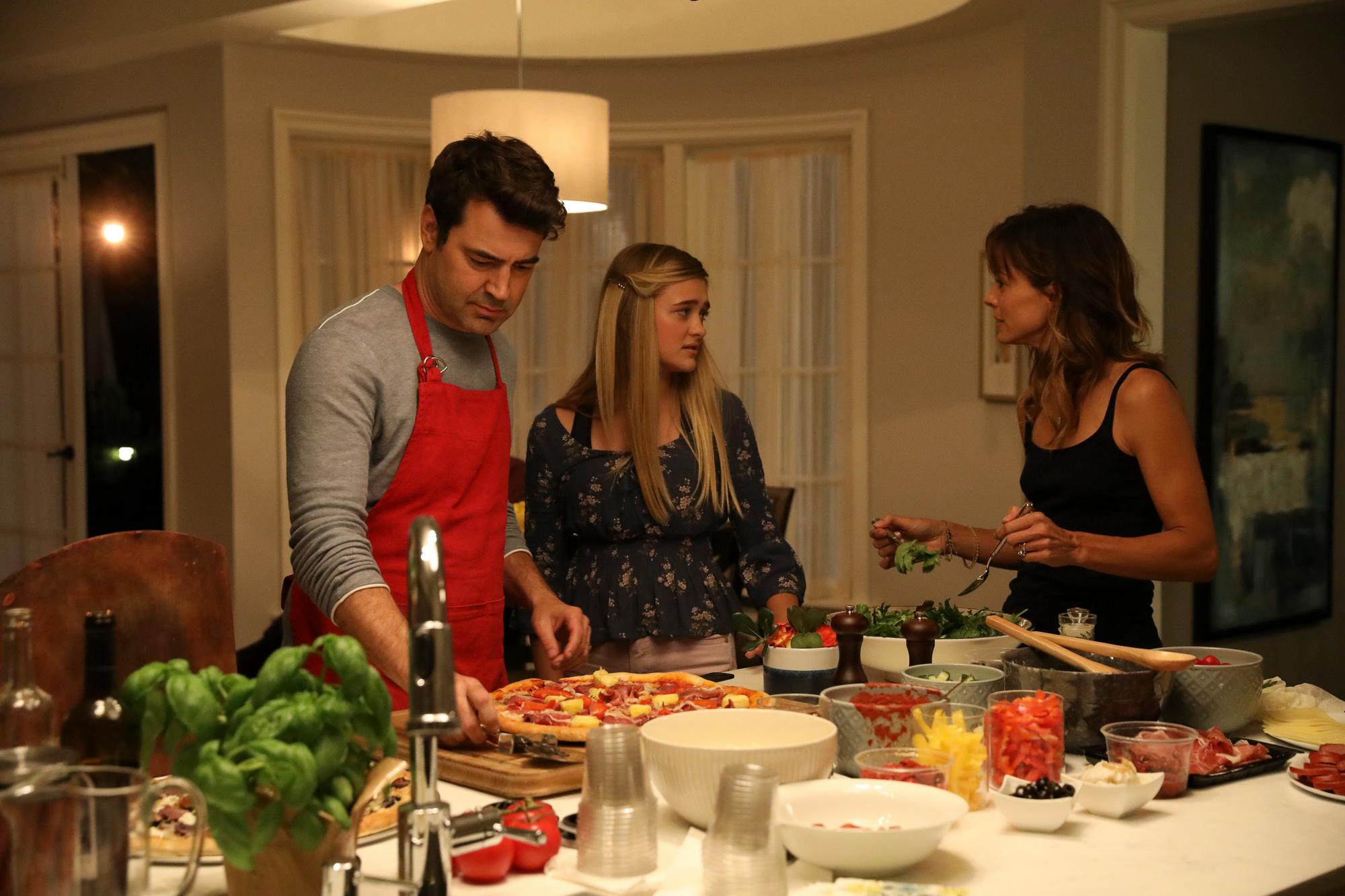 A Million Little Things: Friday Night Dinner | Season 1 | Episode 4
