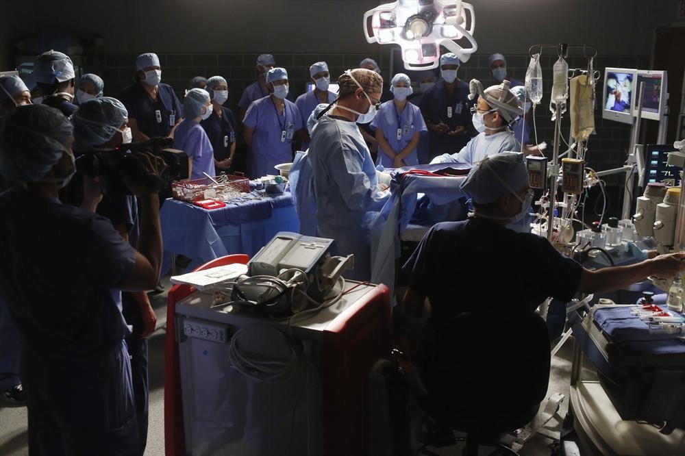 Grey's Anatomy: Man on the Moon | Season 10 | Episode 11