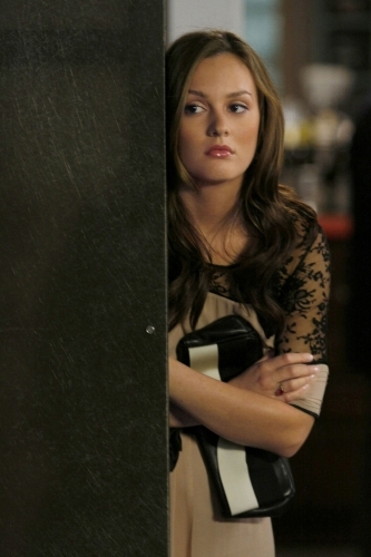 Gossip Girl: Pret-a-Poor-J | Season 2 | Episode 8